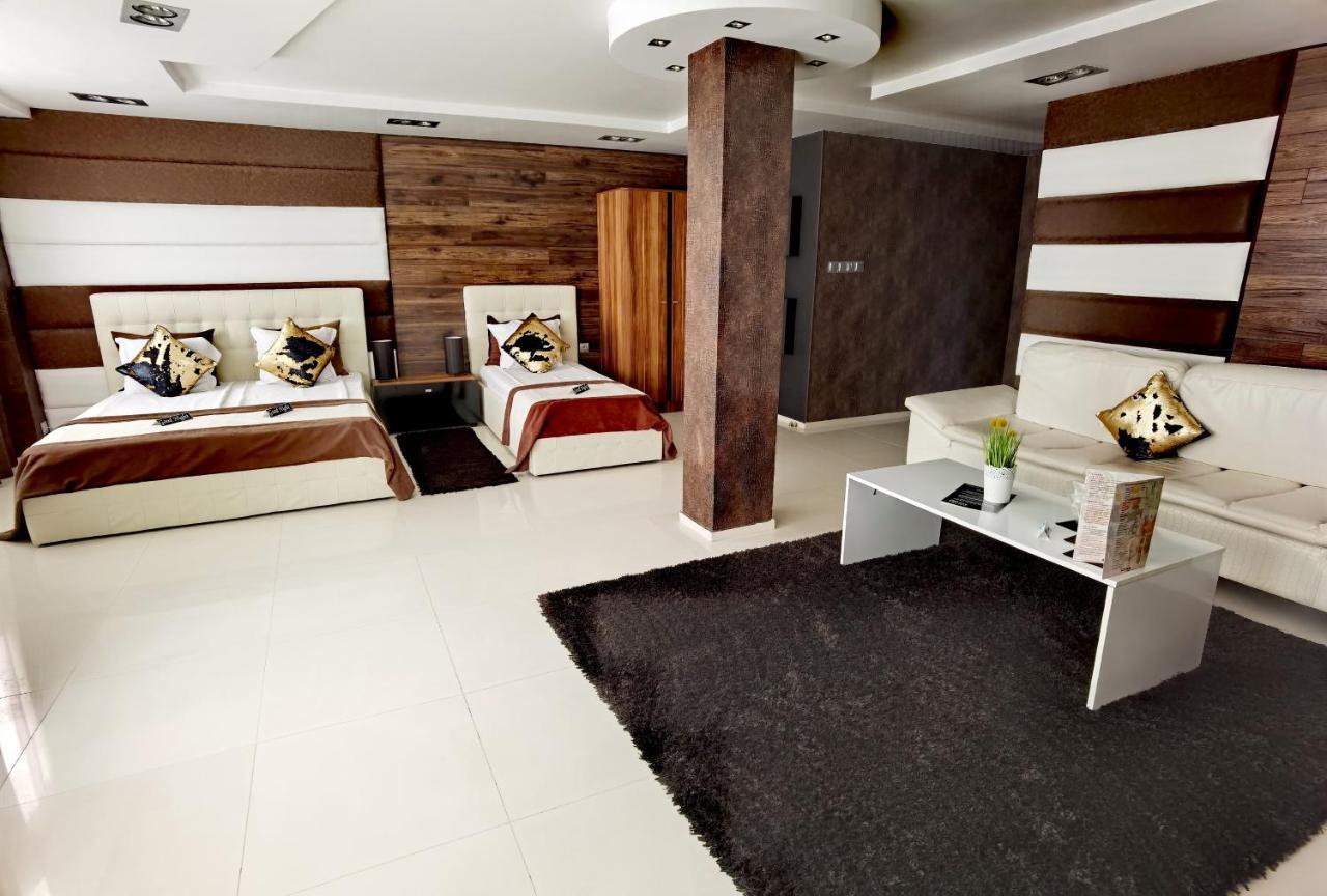 Hotel Acktion Shumen Exterior photo